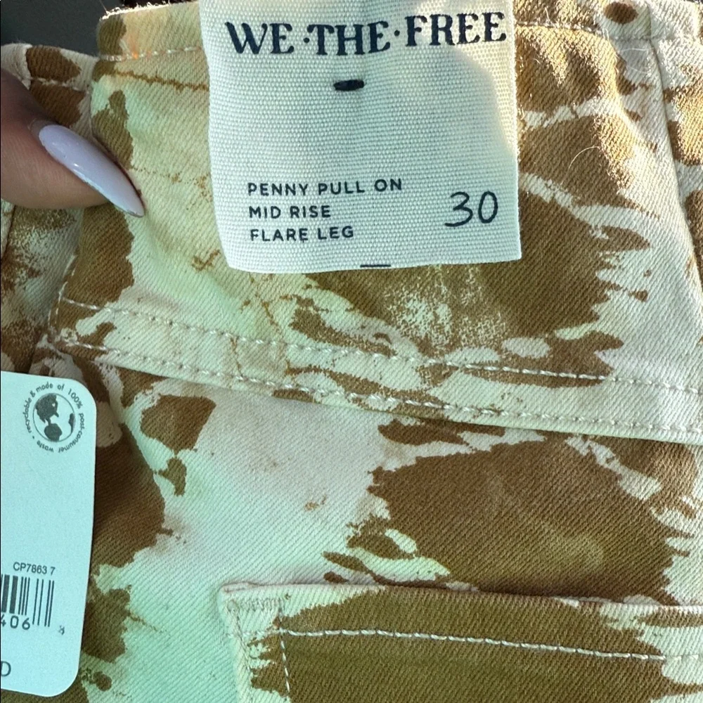 WE THE FREE PENNY OULL ON MID RISE FLARE LEG PANTS SAND COMBO SIZE 30 new w/tags - Picture 3 of 5